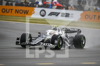 2022-07-01 - 22 TSUNODA Yuki (jap), Scuderia AlphaTauri AT03, action during the Formula 1 Lenovo British Grand Prix 2022, 10th round of the 2022 FIA Formula One World Championship, on the Silverstone Circuit, from July 1 to 3, 2022 in Silverstone, United Kingdom - F1 - BRITISH GRAND PRIX 2022 - FORMULA 1 - MOTORS