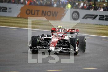 2022-07-01 - 24 ZHOU Guanyu (chi), Alfa Romeo F1 Team ORLEN C42, action during the Formula 1 Lenovo British Grand Prix 2022, 10th round of the 2022 FIA Formula One World Championship, on the Silverstone Circuit, from July 1 to 3, 2022 in Silverstone, United Kingdom - F1 - BRITISH GRAND PRIX 2022 - FORMULA 1 - MOTORS
