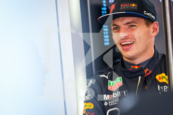 2022-07-01 - VERSTAPPEN Max (ned), Red Bull Racing RB18, portrait during the Formula 1 Lenovo British Grand Prix 2022, 10th round of the 2022 FIA Formula One World Championship, on the Silverstone Circuit, from July 1 to 3, 2022 in Silverstone, United Kingdom - F1 - BRITISH GRAND PRIX 2022 - FORMULA 1 - MOTORS