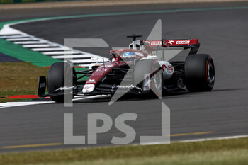 2022-07-01 - 77 BOTTAS Valtteri (fin), Alfa Romeo F1 Team ORLEN C42, action during the Formula 1 Lenovo British Grand Prix 2022, 10th round of the 2022 FIA Formula One World Championship, on the Silverstone Circuit, from July 1 to 3, 2022 in Silverstone, United Kingdom - F1 - BRITISH GRAND PRIX 2022 - FORMULA 1 - MOTORS