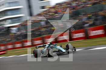 2022-07-02 - 05 VETTEL Sebastian (ger), Aston Martin F1 Team AMR22, action during the Formula 1 Lenovo British Grand Prix 2022, 10th round of the 2022 FIA Formula One World Championship, on the Silverstone Circuit, from July 1 to 3, 2022 in Silverstone, United Kingdom - F1 - BRITISH GRAND PRIX 2022 - FORMULA 1 - MOTORS