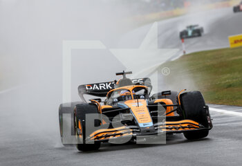 2022-07-02 - 03 RICCIARDO Daniel (aus), McLaren F1 Team MCL36, action during the Formula 1 Lenovo British Grand Prix 2022, 10th round of the 2022 FIA Formula One World Championship, on the Silverstone Circuit, from July 1 to 3, 2022 in Silverstone, United Kingdom - F1 - BRITISH GRAND PRIX 2022 - FORMULA 1 - MOTORS