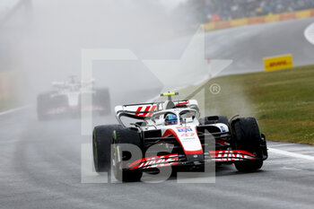 2022-07-02 - 47 SCHUMACHER Mick (ger), Haas F1 Team VF-22 Ferrari, action during the Formula 1 Lenovo British Grand Prix 2022, 10th round of the 2022 FIA Formula One World Championship, on the Silverstone Circuit, from July 1 to 3, 2022 in Silverstone, United Kingdom - F1 - BRITISH GRAND PRIX 2022 - FORMULA 1 - MOTORS