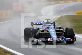 2022-07-02 - 14 ALONSO Fernando (spa), Alpine F1 Team A522, action during the Formula 1 Lenovo British Grand Prix 2022, 10th round of the 2022 FIA Formula One World Championship, on the Silverstone Circuit, from July 1 to 3, 2022 in Silverstone, United Kingdom - F1 - BRITISH GRAND PRIX 2022 - FORMULA 1 - MOTORS