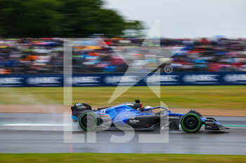 2022-07-02 - 23 ALBON Alexander (tha), Williams Racing FW44, action during the Formula 1 Lenovo British Grand Prix 2022, 10th round of the 2022 FIA Formula One World Championship, on the Silverstone Circuit, from July 1 to 3, 2022 in Silverstone, United Kingdom - F1 - BRITISH GRAND PRIX 2022 - FORMULA 1 - MOTORS