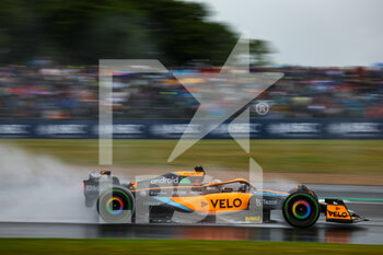 2022-07-02 - 03 RICCIARDO Daniel (aus), McLaren F1 Team MCL36, action during the Formula 1 Lenovo British Grand Prix 2022, 10th round of the 2022 FIA Formula One World Championship, on the Silverstone Circuit, from July 1 to 3, 2022 in Silverstone, United Kingdom - F1 - BRITISH GRAND PRIX 2022 - FORMULA 1 - MOTORS