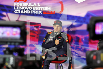 2022-07-02 - VERSTAPPEN Max (ned), Red Bull Racing RB18, portrait press conference during the Formula 1 Lenovo British Grand Prix 2022, 10th round of the 2022 FIA Formula One World Championship, on the Silverstone Circuit, from July 1 to 3, 2022 in Silverstone, United Kingdom - F1 - BRITISH GRAND PRIX 2022 - FORMULA 1 - MOTORS