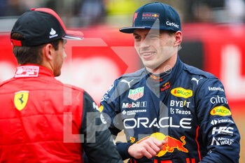 2022-07-02 - LECLERC Charles (mco), Scuderia Ferrari F1-75, VERSTAPPEN Max (ned), Red Bull Racing RB18, portrait during the Formula 1 Lenovo British Grand Prix 2022, 10th round of the 2022 FIA Formula One World Championship, on the Silverstone Circuit, from July 1 to 3, 2022 in Silverstone, United Kingdom - F1 - BRITISH GRAND PRIX 2022 - FORMULA 1 - MOTORS