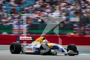 2022-07-03 - VETTEL Sebastian (ger), in action at the wheel of the 1992 Williams FW14B of Nigel Mansell, during the Formula 1 Lenovo British Grand Prix 2022, 10th round of the 2022 FIA Formula One World Championship, on the Silverstone Circuit, from July 1 to 3, 2022 in Silverstone, United Kingdom - F1 - BRITISH GRAND PRIX 2022 - RACE - FORMULA 1 - MOTORS