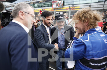 2022-07-03 - BEN SULAYEM Mohammed (uae), President of the FIA, portrait VETTEL Sebastian (ger), Aston Martin F1 Team AMR22, portrait Nigel Mansel during the Formula 1 Lenovo British Grand Prix 2022, 10th round of the 2022 FIA Formula One World Championship, on the Silverstone Circuit, from July 1 to 3, 2022 in Silverstone, United Kingdom - F1 - BRITISH GRAND PRIX 2022 - RACE - FORMULA 1 - MOTORS