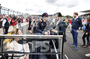 2022-07-03 - BEN SULAYEM Mohammed (uae), President of the FIA, portrait VERSTAPPEN Max (ned), Red Bull Racing RB18, portrait during the Formula 1 Lenovo British Grand Prix 2022, 10th round of the 2022 FIA Formula One World Championship, on the Silverstone Circuit, from July 1 to 3, 2022 in Silverstone, United Kingdom - F1 - BRITISH GRAND PRIX 2022 - RACE - FORMULA 1 - MOTORS