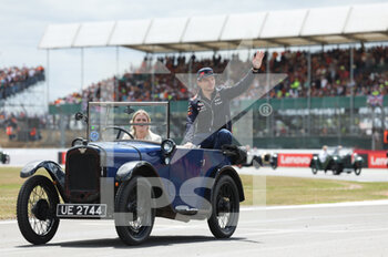 2022-07-03 - VERSTAPPEN Max (ned), Red Bull Racing RB18, portrait drivers parade during the Formula 1 Lenovo British Grand Prix 2022, 10th round of the 2022 FIA Formula One World Championship, on the Silverstone Circuit, from July 1 to 3, 2022 in Silverstone, United Kingdom - F1 - BRITISH GRAND PRIX 2022 - RACE - FORMULA 1 - MOTORS