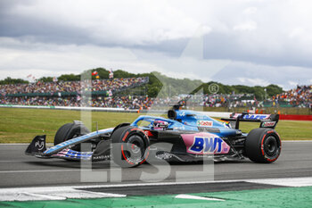2022-07-03 - 14 ALONSO Fernando (spa), Alpine F1 Team A522, action during the Formula 1 Lenovo British Grand Prix 2022, 10th round of the 2022 FIA Formula One World Championship, on the Silverstone Circuit, from July 1 to 3, 2022 in Silverstone, United Kingdom - F1 - BRITISH GRAND PRIX 2022 - RACE - FORMULA 1 - MOTORS