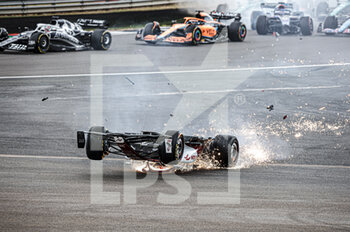 2022-07-03 - crash, accident, ZHOU Guanyu (chi), Alfa Romeo F1 Team ORLEN C42, portrait during the Formula 1 Lenovo British Grand Prix 2022, 10th round of the 2022 FIA Formula One World Championship, on the Silverstone Circuit, from July 1 to 3, 2022 in Silverstone, United Kingdom - F1 - BRITISH GRAND PRIX 2022 - RACE - FORMULA 1 - MOTORS
