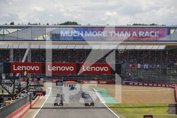 2022-06-30 - start of the race, depart, during the Formula 1 Lenovo British Grand Prix 2022, 10th round of the 2022 FIA Formula One World Championship, on the Silverstone Circuit, from July 1 to 3, 2022 in Silverstone, United Kingdom - F1 - BRITISH GRAND PRIX 2022 - RACE - FORMULA 1 - MOTORS