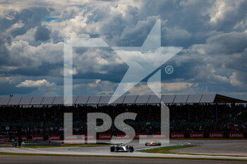 2022-06-30 - 44 HAMILTON Lewis (gbr), Mercedes AMG F1 Team W13, action during the Formula 1 Lenovo British Grand Prix 2022, 10th round of the 2022 FIA Formula One World Championship, on the Silverstone Circuit, from July 1 to 3, 2022 in Silverstone, United Kingdom - F1 - BRITISH GRAND PRIX 2022 - RACE - FORMULA 1 - MOTORS