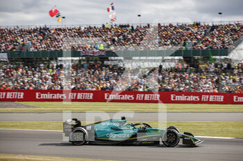 2022-06-30 - 18 STROLL Lance (can), Aston Martin F1 Team AMR22, action during the Formula 1 Lenovo British Grand Prix 2022, 10th round of the 2022 FIA Formula One World Championship, on the Silverstone Circuit, from July 1 to 3, 2022 in Silverstone, United Kingdom - F1 - BRITISH GRAND PRIX 2022 - RACE - FORMULA 1 - MOTORS