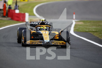 2022-06-30 - 04 NORRIS Lando (gbr), McLaren F1 Team MCL36, action during the Formula 1 Lenovo British Grand Prix 2022, 10th round of the 2022 FIA Formula One World Championship, on the Silverstone Circuit, from July 1 to 3, 2022 in Silverstone, United Kingdom - F1 - BRITISH GRAND PRIX 2022 - RACE - FORMULA 1 - MOTORS