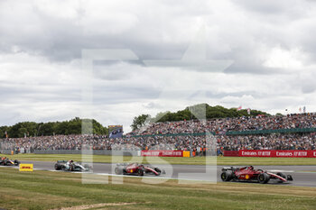 2022-06-30 - 16 LECLERC Charles (mco), Scuderia Ferrari F1-75, action 55 SAINZ Carlos (spa), Scuderia Ferrari F1-75, action 44 HAMILTON Lewis (gbr), Mercedes AMG F1 Team W13, action during the Formula 1 Lenovo British Grand Prix 2022, 10th round of the 2022 FIA Formula One World Championship, on the Silverstone Circuit, from July 1 to 3, 2022 in Silverstone, United Kingdom - F1 - BRITISH GRAND PRIX 2022 - RACE - FORMULA 1 - MOTORS