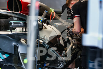 2022-07-07 - Mercedes AMG F1 Team W13, mechanical detail garage, box, engine, moteur, during the Formula 1 Rolex Grosser Preis Von Osterreich 2022, 2022 Austrian Grand Prix, 11th round of the 2022 FIA Formula One World Championship from July 8 to 10, 2022 on the Red Bull Ring, in Spielberg, Austria - F1 - AUSTRIAN GRAND PRIX 2022 - FORMULA 1 - MOTORS
