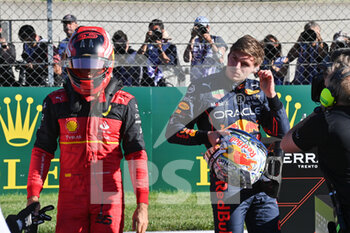 2022-07-07 - SAINZ Carlos (spa), Scuderia Ferrari F1-75, VERSTAPPEN Max (ned), Red Bull Racing RB18, portrait during the Formula 1 Rolex Grosser Preis Von Osterreich 2022, 2022 Austrian Grand Prix, 11th round of the 2022 FIA Formula One World Championship from July 8 to 10, 2022 on the Red Bull Ring, in Spielberg, Austria - F1 - AUSTRIAN GRAND PRIX 2022 - FORMULA 1 - MOTORS