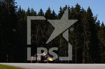 2022-07-08 - 01 VERSTAPPEN Max (nld), Red Bull Racing RB18, action during the Formula 1 Rolex Grosser Preis Von Osterreich 2022, 2022 Austrian Grand Prix, 11th round of the 2022 FIA Formula One World Championship from July 8 to 10, 2022 on the Red Bull Ring, in Spielberg, Austria - F1 - AUSTRIAN GRAND PRIX 2022 - FORMULA 1 - MOTORS