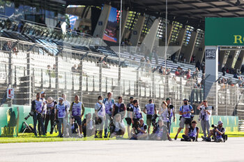 2022-07-08 - photographers during the Formula 1 Rolex Grosser Preis Von Osterreich 2022, 2022 Austrian Grand Prix, 11th round of the 2022 FIA Formula One World Championship from July 8 to 10, 2022 on the Red Bull Ring, in Spielberg, Austria - F1 - AUSTRIAN GRAND PRIX 2022 - FORMULA 1 - MOTORS