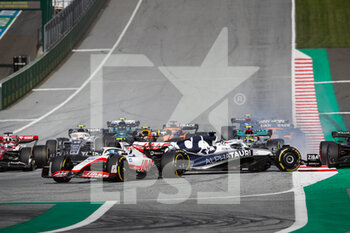 2022-07-09 - start of the race, depart, 47 SCHUMACHER Mick (ger), Haas F1 Team VF-22 Ferrari, 10 GASLY Pierre (fra), Scuderia AlphaTauri AT03, action during the Formula 1 Rolex Grosser Preis Von Osterreich 2022, 2022 Austrian Grand Prix, 11th round of the 2022 FIA Formula One World Championship from July 8 to 10, 2022 on the Red Bull Ring, in Spielberg, Austria - F1 - AUSTRIAN GRAND PRIX 2022 - FORMULA 1 - MOTORS
