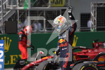 2022-07-09 - VERSTAPPEN Max (ned), Red Bull Racing RB18, portrait, winner Sprint race during the Formula 1 Rolex Grosser Preis Von Osterreich 2022, 2022 Austrian Grand Prix, 11th round of the 2022 FIA Formula One World Championship from July 8 to 10, 2022 on the Red Bull Ring, in Spielberg, Austria - F1 - AUSTRIAN GRAND PRIX 2022 - FORMULA 1 - MOTORS