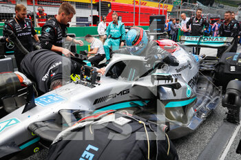 2022-07-10 - RUSSELL George (gbr), Mercedes AMG F1 Team W13, starting grid, grille de depart, during the Formula 1 Rolex Grosser Preis Von Osterreich 2022, 2022 Austrian Grand Prix, 11th round of the 2022 FIA Formula One World Championship from July 8 to 10, 2022 on the Red Bull Ring, in Spielberg, Austria - F1 - AUSTRIAN GRAND PRIX 2022 - RACE - FORMULA 1 - MOTORS