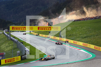 2022-07-10 - formation lap 01 VERSTAPPEN Max (nld), Red Bull Racing RB18, action during the Formula 1 Rolex Grosser Preis Von Osterreich 2022, 2022 Austrian Grand Prix, 11th round of the 2022 FIA Formula One World Championship from July 8 to 10, 2022 on the Red Bull Ring, in Spielberg, Austria - F1 - AUSTRIAN GRAND PRIX 2022 - RACE - FORMULA 1 - MOTORS