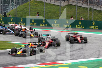 2022-07-10 - 01 VERSTAPPEN Max (nld), Red Bull Racing RB18, action 16 LECLERC Charles (mco), Scuderia Ferrari F1-75, action 55 SAINZ Carlos (spa), Scuderia Ferrari F1-75, action during the Formula 1 Rolex Grosser Preis Von Osterreich 2022, 2022 Austrian Grand Prix, 11th round of the 2022 FIA Formula One World Championship from July 8 to 10, 2022 on the Red Bull Ring, in Spielberg, Austria - F1 - AUSTRIAN GRAND PRIX 2022 - RACE - FORMULA 1 - MOTORS