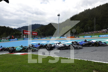 2022-07-10 - start of the race, depart, 22 TSUNODA Yuki (jap), Scuderia AlphaTauri AT03, action during the Formula 1 Rolex Grosser Preis Von Osterreich 2022, 2022 Austrian Grand Prix, 11th round of the 2022 FIA Formula One World Championship from July 8 to 10, 2022 on the Red Bull Ring, in Spielberg, Austria - F1 - AUSTRIAN GRAND PRIX 2022 - RACE - FORMULA 1 - MOTORS