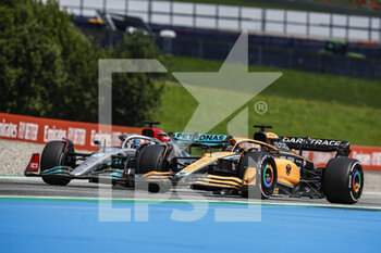 2022-07-10 - 63 RUSSELL George (gbr), Mercedes AMG F1 Team W13, action 03 RICCIARDO Daniel (aus), McLaren F1 Team MCL36, action during the Formula 1 Rolex Grosser Preis Von Osterreich 2022, 2022 Austrian Grand Prix, 11th round of the 2022 FIA Formula One World Championship from July 8 to 10, 2022 on the Red Bull Ring, in Spielberg, Austria - F1 - AUSTRIAN GRAND PRIX 2022 - RACE - FORMULA 1 - MOTORS