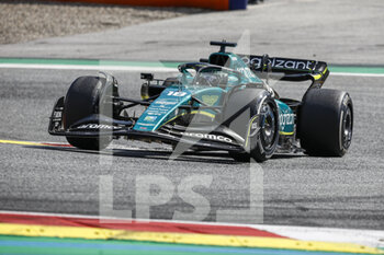 2022-07-10 - 18 STROLL Lance (can), Aston Martin F1 Team AMR22, action during the Formula 1 Rolex Grosser Preis Von Osterreich 2022, 2022 Austrian Grand Prix, 11th round of the 2022 FIA Formula One World Championship from July 8 to 10, 2022 on the Red Bull Ring, in Spielberg, Austria - F1 - AUSTRIAN GRAND PRIX 2022 - RACE - FORMULA 1 - MOTORS