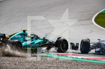 2022-07-10 - crash, accident, 05 VETTEL Sebastian (ger), Aston Martin F1 Team AMR22, 10 GASLY Pierre (fra), Scuderia AlphaTauri AT03, action during the Formula 1 Rolex Grosser Preis Von Osterreich 2022, 2022 Austrian Grand Prix, 11th round of the 2022 FIA Formula One World Championship from July 8 to 10, 2022 on the Red Bull Ring, in Spielberg, Austria - F1 - AUSTRIAN GRAND PRIX 2022 - RACE - FORMULA 1 - MOTORS