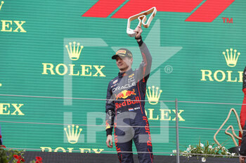 2022-07-10 - VERSTAPPEN Max (ned), Red Bull Racing RB18, portrait podium during the Formula 1 Rolex Grosser Preis Von Osterreich 2022, 2022 Austrian Grand Prix, 11th round of the 2022 FIA Formula One World Championship from July 8 to 10, 2022 on the Red Bull Ring, in Spielberg, Austria - F1 - AUSTRIAN GRAND PRIX 2022 - RACE - FORMULA 1 - MOTORS