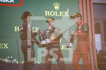 2022-07-10 - HAMILTON Lewis (gbr), Mercedes AMG F1 Team W13, portrait VERSTAPPEN Max (ned), Red Bull Racing RB18, portrait LECLERC Charles (mco), Scuderia Ferrari F1-75, portrait podium during the Formula 1 Rolex Grosser Preis Von Osterreich 2022, 2022 Austrian Grand Prix, 11th round of the 2022 FIA Formula One World Championship from July 8 to 10, 2022 on the Red Bull Ring, in Spielberg, Austria - F1 - AUSTRIAN GRAND PRIX 2022 - RACE - FORMULA 1 - MOTORS