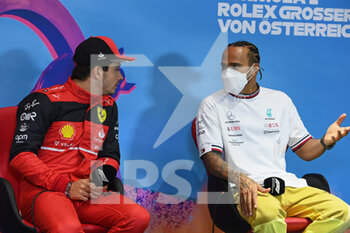 2022-07-10 - Post-race press conference with LECLERC Charles (mco), Scuderia Ferrari F1-75, portrait and HAMILTON Lewis (gbr), Mercedes AMG F1 Team W13 during the Formula 1 Rolex Grosser Preis Von Osterreich 2022, 2022 Austrian Grand Prix, 11th round of the 2022 FIA Formula One World Championship from July 8 to 10, 2022 on the Red Bull Ring, in Spielberg, Austria - F1 - AUSTRIAN GRAND PRIX 2022 - RACE - FORMULA 1 - MOTORS