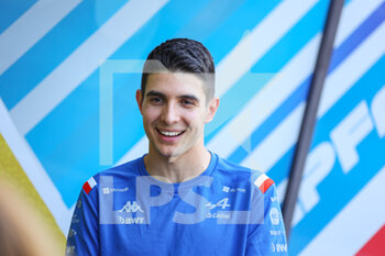 2022-07-20 - OCON Esteban (fra), Alpine F1 Team A522, portrait during the Formula 1 Lenovo Grand Prix de France, French Grand Prix 2022, 12th round of the 2022 FIA Formula One World Championship from July 22 to 24, 2022 on the Circuit Paul Ricard, in Le Castellet, France - F1 - FRENCH GRAND PRIX 2022 - FORMULA 1 - MOTORS