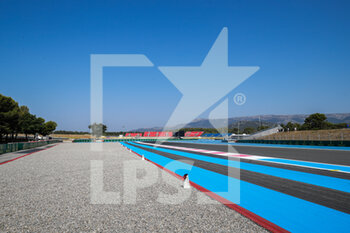 2022-07-21 - graviers, gravels, track, piste, illustration during the Formula 1 Lenovo Grand Prix de France, French Grand Prix 2022, 12th round of the 2022 FIA Formula One World Championship from July 22 to 24, 2022 on the Circuit Paul Ricard, in Le Castellet, France - F1 - FRENCH GRAND PRIX 2022 - FORMULA 1 - MOTORS