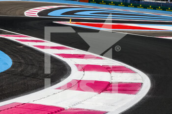 2022-07-21 - kerb, vibreur, track, piste, illustration during the Formula 1 Lenovo Grand Prix de France, French Grand Prix 2022, 12th round of the 2022 FIA Formula One World Championship from July 22 to 24, 2022 on the Circuit Paul Ricard, in Le Castellet, France - F1 - FRENCH GRAND PRIX 2022 - FORMULA 1 - MOTORS