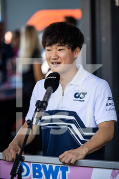 2022-07-21 - TSUNODA Yuki (jap), Scuderia AlphaTauri AT03, portrait interwiew at the Media Pen during the Formula 1 Lenovo Grand Prix de France, French Grand Prix 2022, 12th round of the 2022 FIA Formula One World Championship from July 22 to 24, 2022 on the Circuit Paul Ricard, in Le Castellet, France - F1 - FRENCH GRAND PRIX 2022 - FORMULA 1 - MOTORS