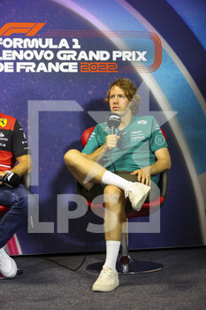 2022-07-21 - VETTEL Sebastian (ger), Aston Martin F1 Team, portrait during the press conference prior to the Formula 1 Lenovo Grand Prix de France, French Grand Prix 2022, 12th round of the 2022 FIA Formula One World Championship from July 22 to 24, 2022 on the Circuit Paul Ricard, in Le Castellet, France - F1 - FRENCH GRAND PRIX 2022 - FORMULA 1 - MOTORS