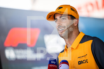 2022-07-21 - RICCIARDO Daniel (aus), McLaren F1 Team MCL36, portrait interwiew at the Media Pen during the Formula 1 Lenovo Grand Prix de France, French Grand Prix 2022, 12th round of the 2022 FIA Formula One World Championship from July 22 to 24, 2022 on the Circuit Paul Ricard, in Le Castellet, France - F1 - FRENCH GRAND PRIX 2022 - FORMULA 1 - MOTORS