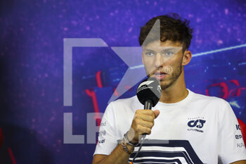 2022-07-21 - GASLY Pierre (fra), Scuderia AlphaTauri, portrait during the press conference prior to the Formula 1 Lenovo Grand Prix de France, French Grand Prix 2022, 12th round of the 2022 FIA Formula One World Championship from July 22 to 24, 2022 on the Circuit Paul Ricard, in Le Castellet, France - F1 - FRENCH GRAND PRIX 2022 - FORMULA 1 - MOTORS