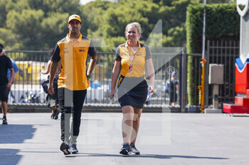 2022-07-21 - RICCIARDO Daniel (aus), McLaren F1 Team MCL36, portrait during the Formula 1 Lenovo Grand Prix de France, French Grand Prix 2022, 12th round of the 2022 FIA Formula One World Championship from July 22 to 24, 2022 on the Circuit Paul Ricard, in Le Castellet, France - F1 - FRENCH GRAND PRIX 2022 - FORMULA 1 - MOTORS