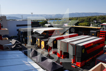 2022-07-21 - F1 Paddock during the Formula 1 Lenovo Grand Prix de France, French Grand Prix 2022, 12th round of the 2022 FIA Formula One World Championship from July 22 to 24, 2022 on the Circuit Paul Ricard, in Le Castellet, France - F1 - FRENCH GRAND PRIX 2022 - FORMULA 1 - MOTORS