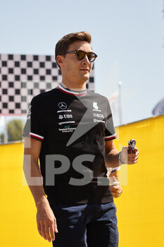 2022-07-22 - RUSSELL George (gbr), Mercedes AMG F1 Team W13, portrait during the Formula 1 Lenovo Grand Prix de France, French Grand Prix 2022, 12th round of the 2022 FIA Formula One World Championship from July 22 to 24, 2022 on the Circuit Paul Ricard, in Le Castellet, France - F1 - FRENCH GRAND PRIX 2022 - FORMULA 1 - MOTORS