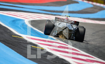 2022-07-22 - 19 DE VRIES Nyck (ned), Mercedes AMG F1 Team W13, action during the Formula 1 Lenovo Grand Prix de France, French Grand Prix 2022, 12th round of the 2022 FIA Formula One World Championship from July 22 to 24, 2022 on the Circuit Paul Ricard, in Le Castellet, France - F1 - FRENCH GRAND PRIX 2022 - FORMULA 1 - MOTORS